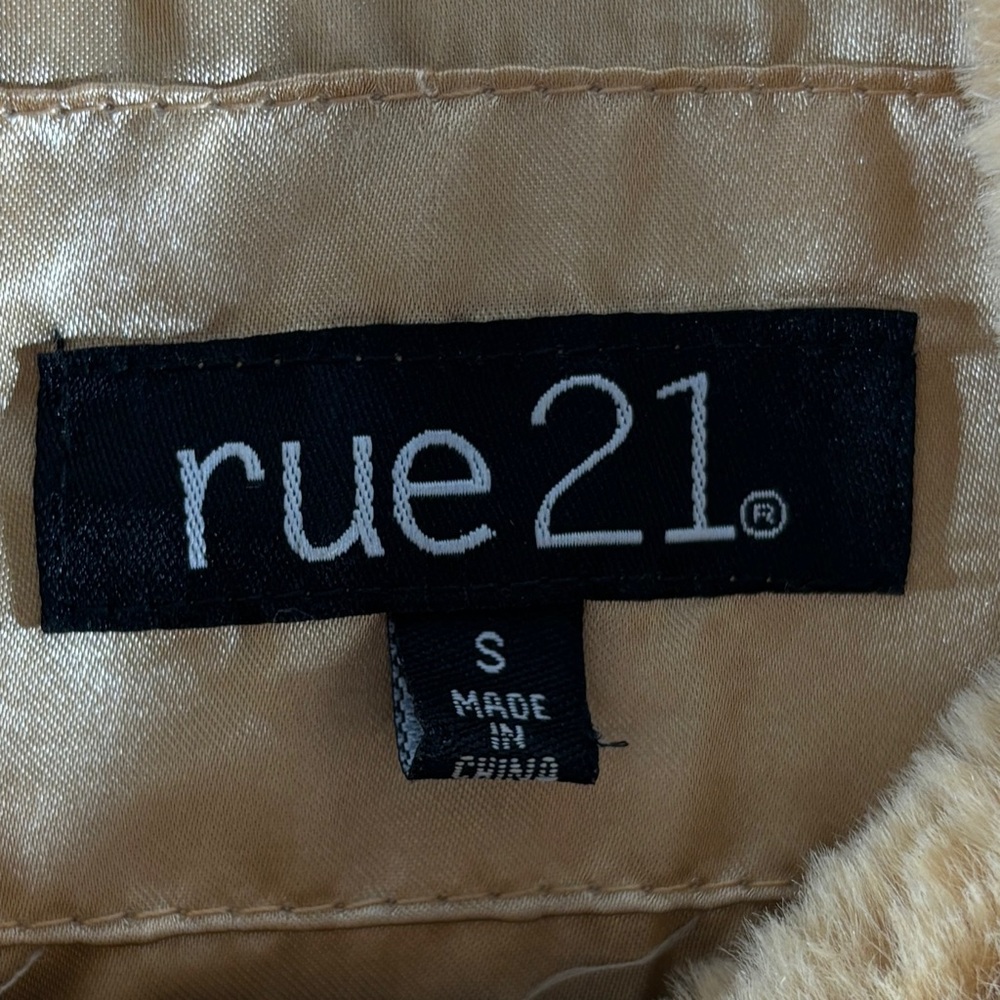 Rue21 Jacket - Picture 2 of 3